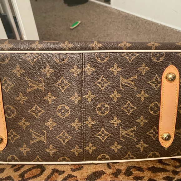 LOUIS VUITTON bag - Picture 8 of 11